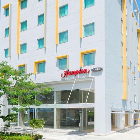 Hampton By Hilton Yopal Exterior foto