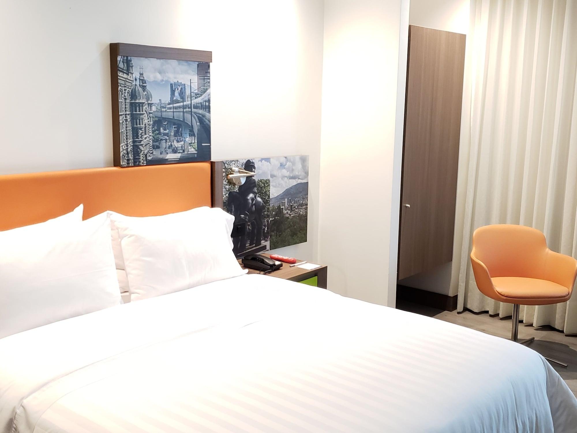 Hampton By Hilton Yopal Exterior foto